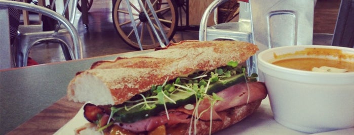 Local Loaf is one of Johnny'un Beğendiği Mekanlar.