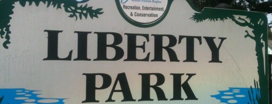 Liberty Park is one of สถานที่ที่ René ถูกใจ.