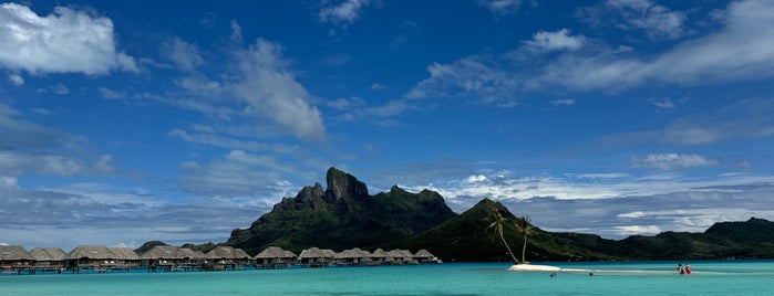 Four Seasons Resort Bora Bora is one of CITYS I LOVE.