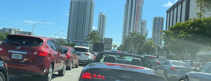 Hallandale Bridge is one of Draw Bridges.