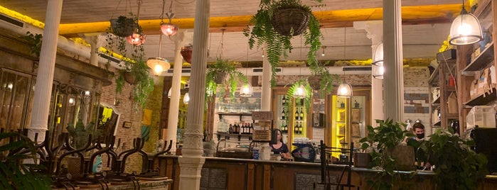 Café del Art is one of Madrid.
