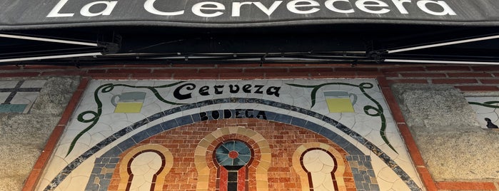Cervecería La Cervecera is one of Comer bien en Vallecas.