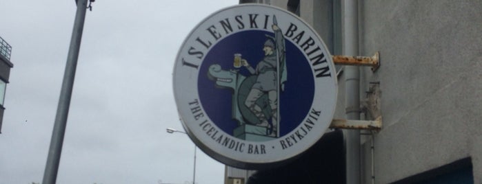 Íslenski barinn is one of Orte, die David gefallen.