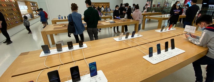 Apple Zhujiang New Town is one of Apple - Rest of World Stores - November 2018.