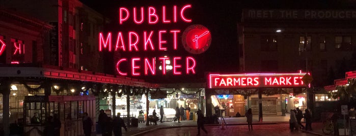 Pike Place Market is one of Orte, die Taylor gefallen.