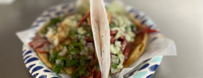 Tacos El Gordo is one of Alex San Diego.