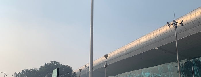 Sri Guru Ram Dass Jee International Airport (ATQ) is one of India North.