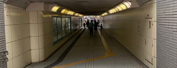 鎌倉駅連絡通路 is one of ショートカット.
