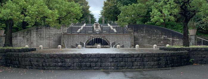 水の階段 is one of 公園.
