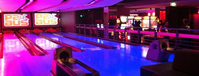 Strike Bowling Bar is one of Australia City Guide.