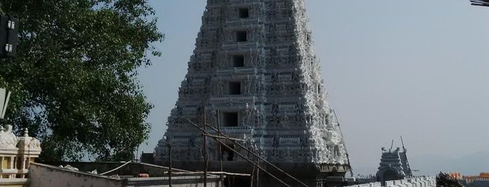 kanakadurga temple is one of Best of Andhra Pradesh.