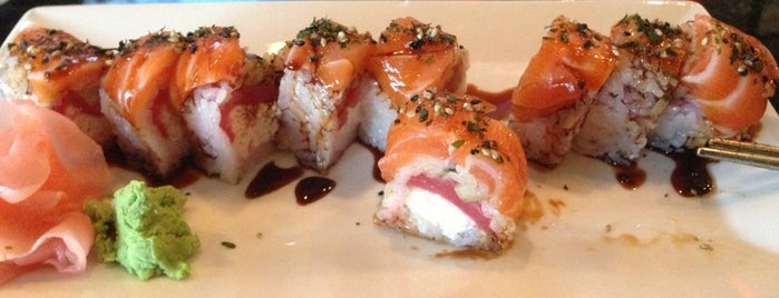 The Fish Sushi and Asian Grill is one of Tempat yang Disukai Sarah.