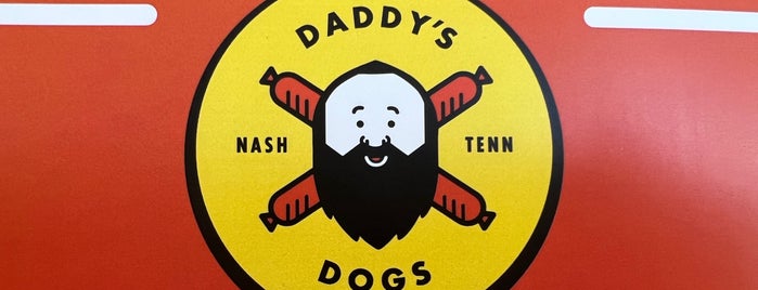 Daddy’s Dogs is one of Nashville.