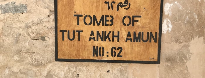 Tomb of Tutankhamun (KV62) is one of Hurghada to Luxor excursion.