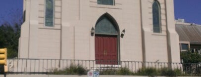 Holy Grounds (St. David's Episcopal Church) is one of Posti che sono piaciuti a Mouni.