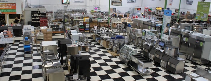 ACityDiscount Restaurant Equipment is one of สถานที่ที่ Chester ถูกใจ.