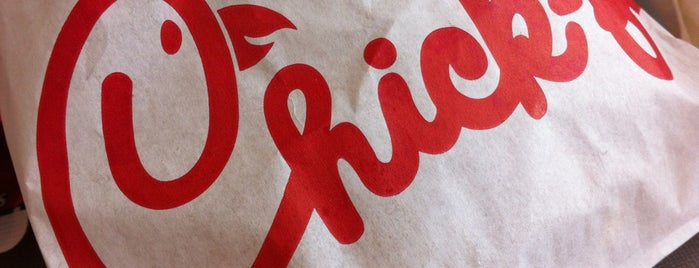 Chick-fil-A is one of Lugares favoritos de Stephanie.