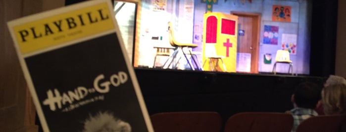 Hand to God (on Broadway!) is one of SV 님이 좋아한 장소.