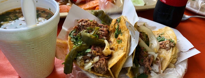 Tacos Don Beto is one of Lugares favoritos de Ricardo.