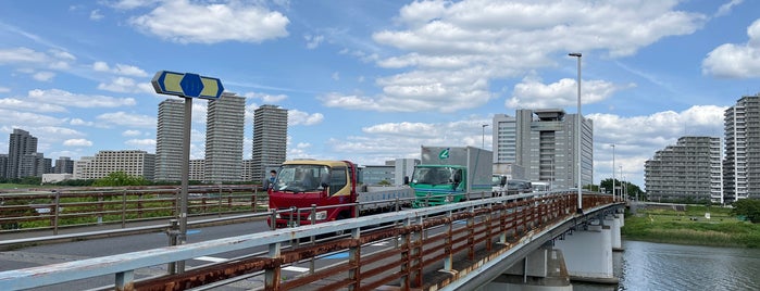 ガス橋 is one of 多摩川.