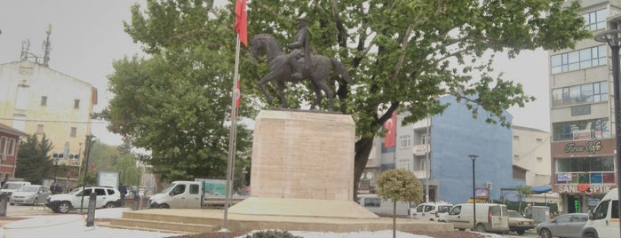 Atatürk Heykeli is one of neresi burasi.