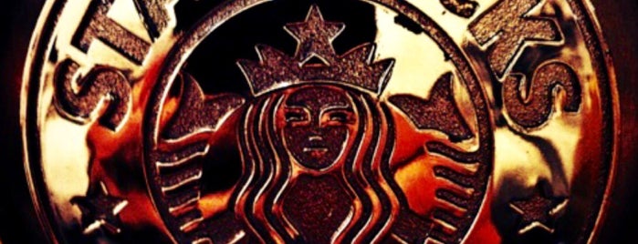 Starbucks is one of Orte, die Ivette gefallen.