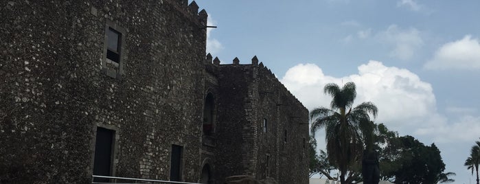 Plaza de Armas (Zócalo) is one of Posti che sono piaciuti a Ivette.