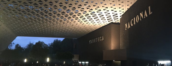 Cineteca Nacional is one of Locais curtidos por Ivette.