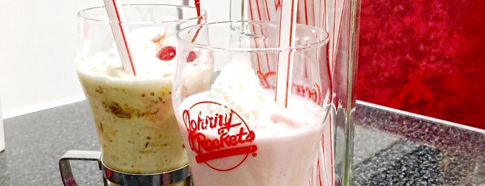 Johnny Rockets is one of Tempat yang Disukai Ivette.