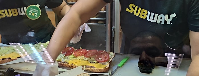 Subway is one of Restorantes/Bares/Picadas.