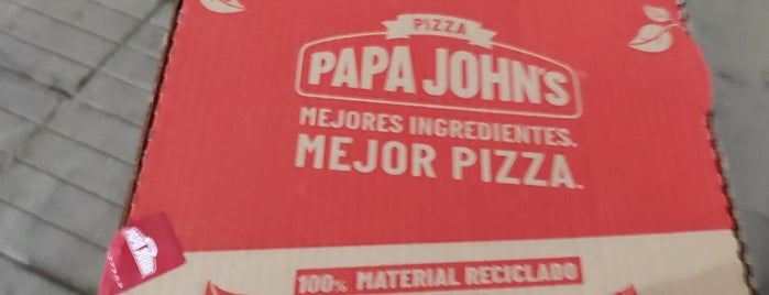 Papa John's is one of comida.