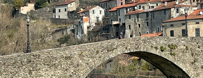 Pontremoli is one of Marco : понравившиеся места.