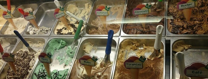 Viu Gelato is one of Doces & Sobremesas!.