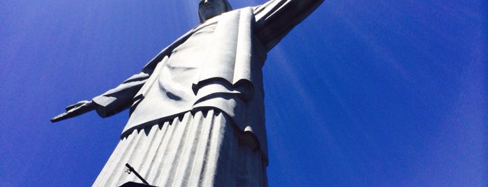 Cristo Redentor is one of Brazil 2014.