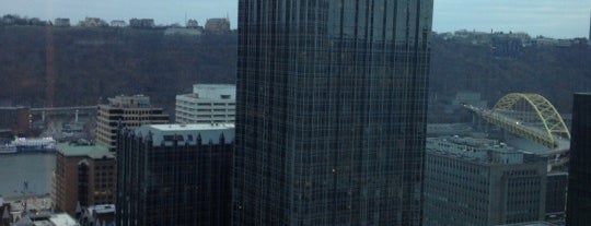 Fairmont Pittsburgh Hotel is one of Lugares favoritos de Graham.