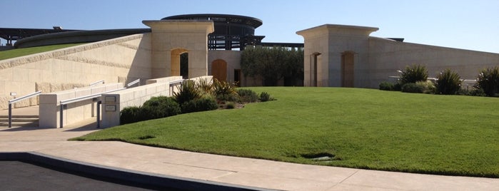 Opus One Winery is one of Califórnia.
