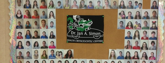 Simon Orthodontic Centers is one of Tempat yang Disukai Cyn.