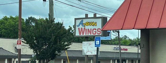 A Town Wings is one of Favorite places.