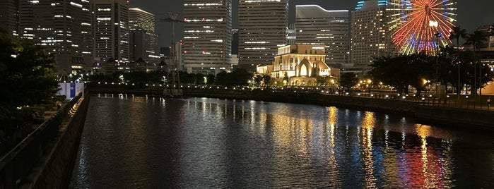 Bankoku Bridge is one of かながわの橋100選.