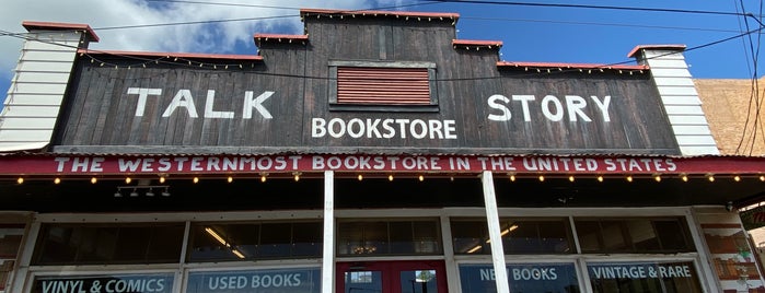Talk Story Bookstore is one of Ross’s Liked Places.