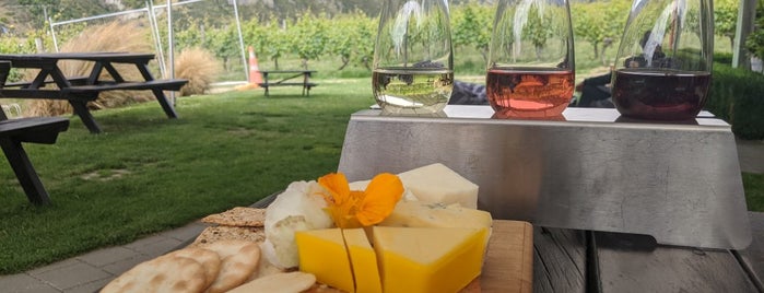 Gibbston Valley Winery is one of Lugares favoritos de Daniel.