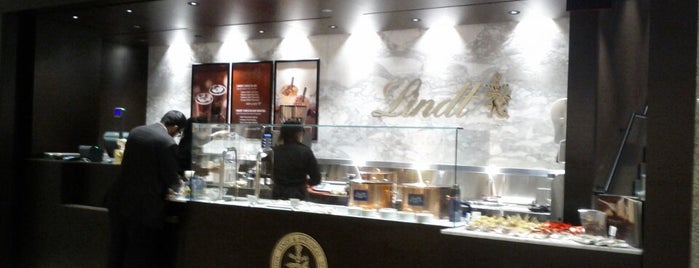 Lindt Outlet is one of toronto.