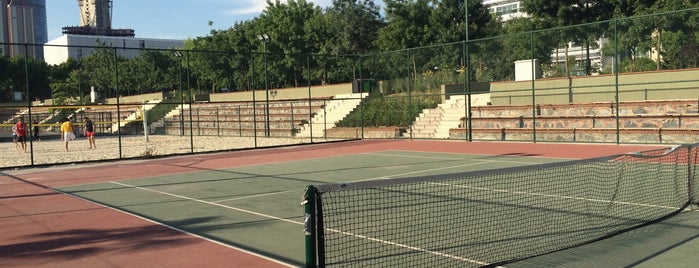 İTÜ Tenis Kortları is one of Spor Tesisleri.