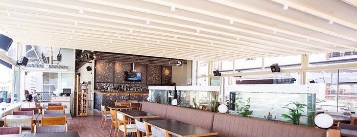 Ada Cafe Bakırköy is one of Gezenti :).