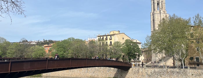 Pont de Sant Feliu is one of Bar Restaurante Village Girona.