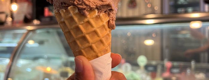 Gelatissimo is one of Neelさんの保存済みスポット.