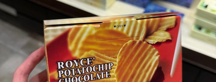 Royce' Chocolate World is one of 札幌かわいい店員の子がいる店(オールジャンル).
