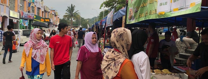 Bazaar Ramadhan Puncak Alam (Fasa 2) is one of Bazar Ramadhan.