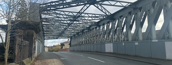 Iron Bridge ECM 4/4 is one of York Bridges.