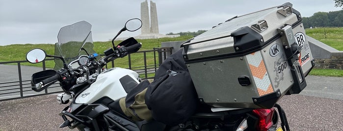Mémorial Canadien de Vimy is one of All-time favorites in France.